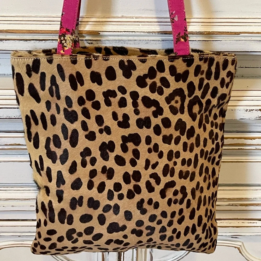 ♥️SOLD♥️🍀💁🏻‍♀️Dolce & Gabbana Leopard Pony Hair Tote🍀💁🏻‍♀️ - Picture 16 of 17